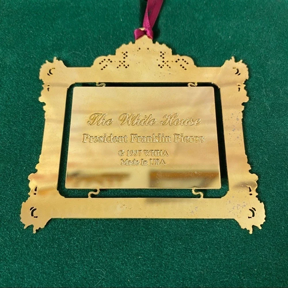 Vintage Christmas 1997 The White House Historical Association‎ Ornament